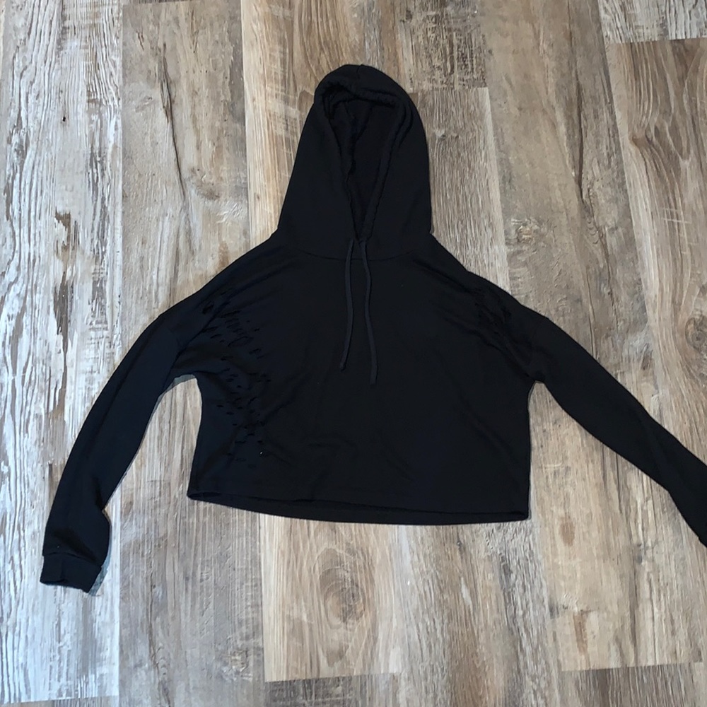 Black cropped hoodie